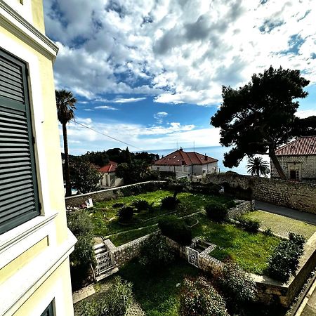 Two-Bedrooms Apartment With Balcony And Sea View,Near Old Town Dubrovnik Exterior foto